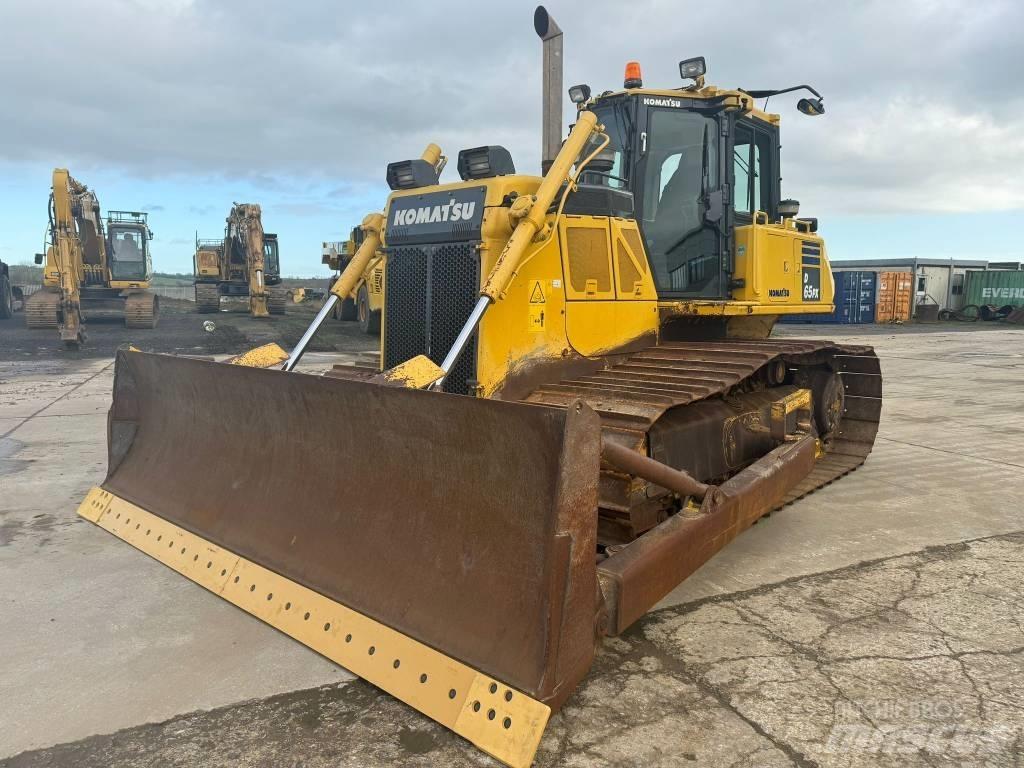 Komatsu D 65 PX-18 Bulldozer på larvebånd