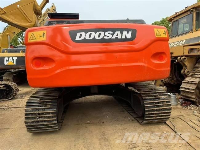 Doosan DX 225 LCA Gravemaskiner på larvebånd
