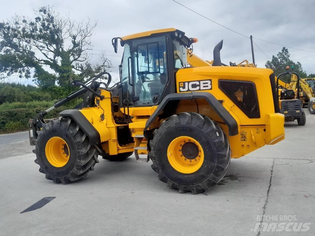 JCB 427 Teleskoplæssere til landbrug