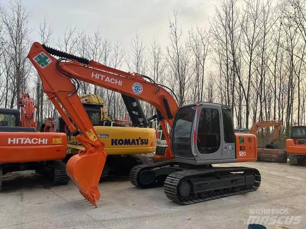 Hitachi EX120 Gravemaskiner på larvebånd