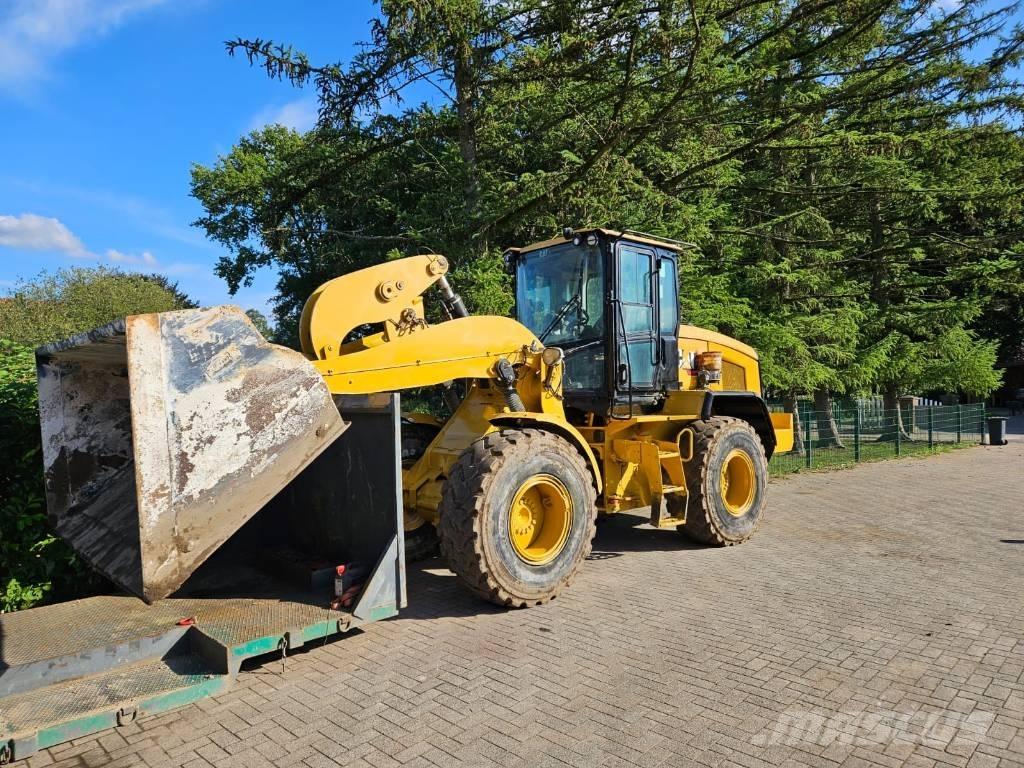 CAT 930 M Læssemaskiner på hjul