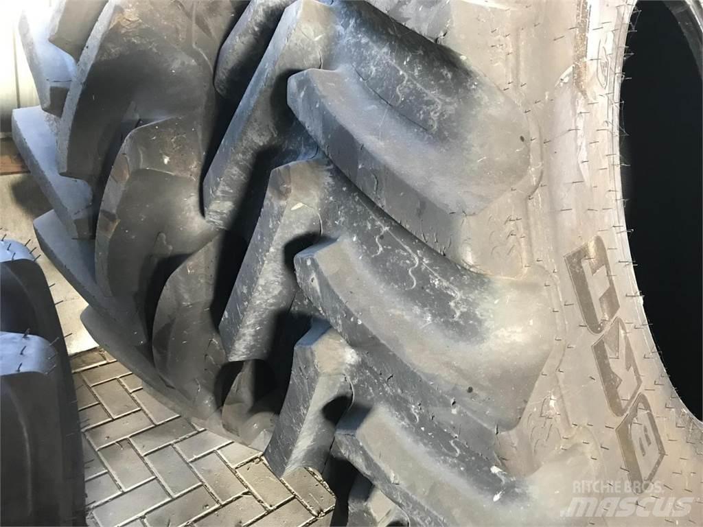 BKT 650/85R42 IF Hjul, Dæk og Fælge