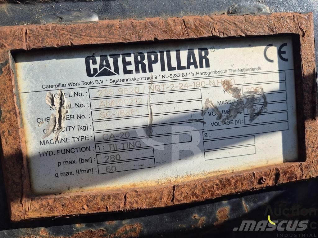 CAT CA-20 Skovle