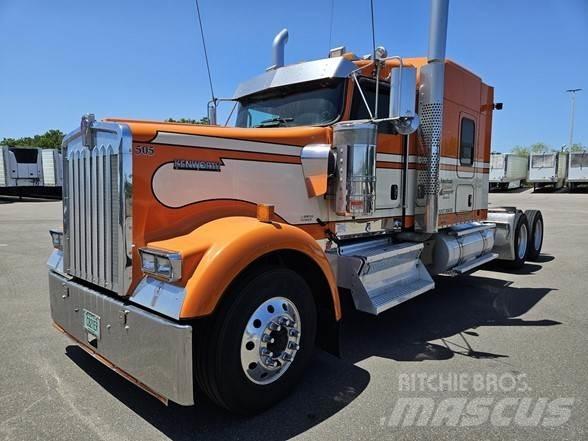 Kenworth W900 Trækkere