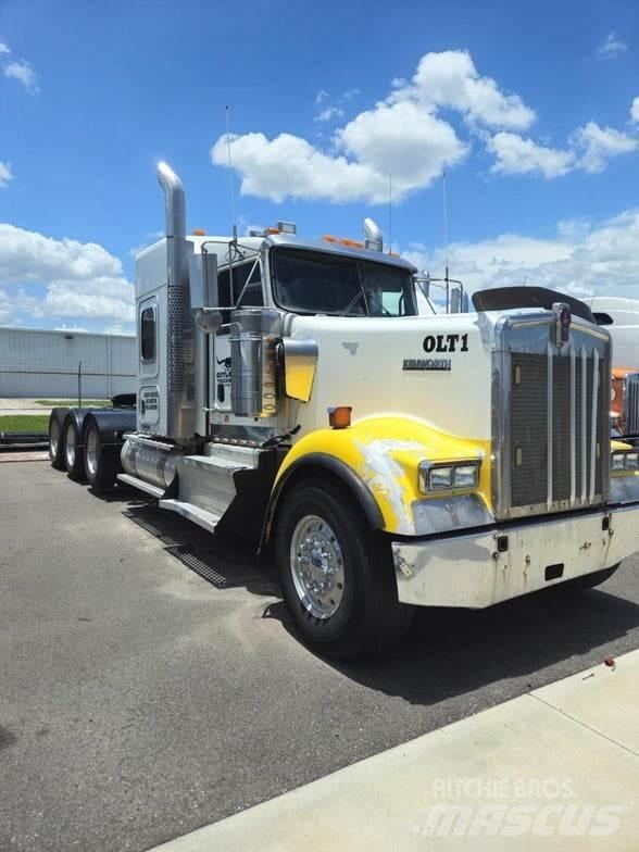 Kenworth W900 Trækkere