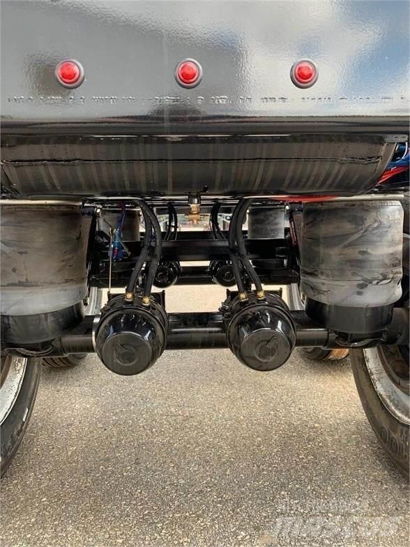 Pitts LT40-8L Semi-trailer til tømmer