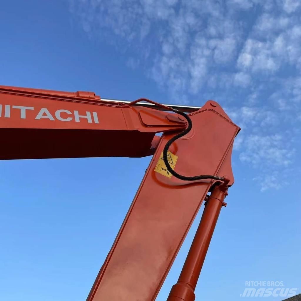 Hitachi ZX200 Gravemaskiner på larvebånd