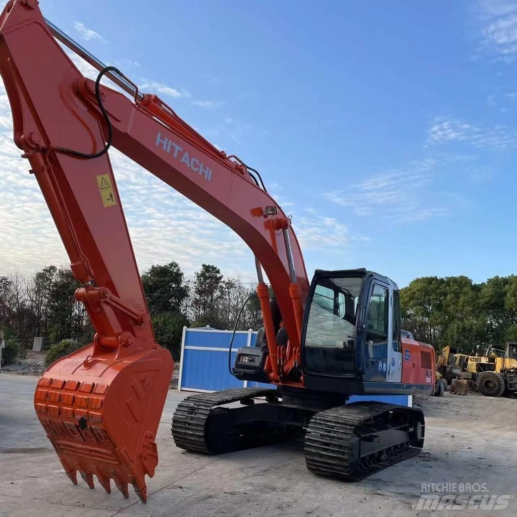 Hitachi ZX200 Gravemaskiner på larvebånd