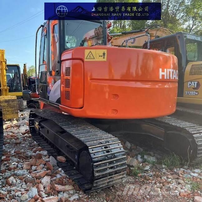 Hitachi ZX 135 Gravemaskiner på larvebånd