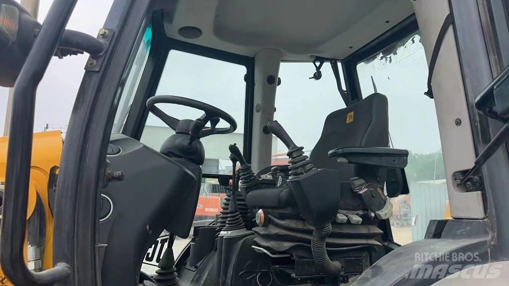 JCB 3CX Rendegravere