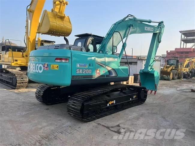 Kobelco SK 200 Gravemaskiner på larvebånd