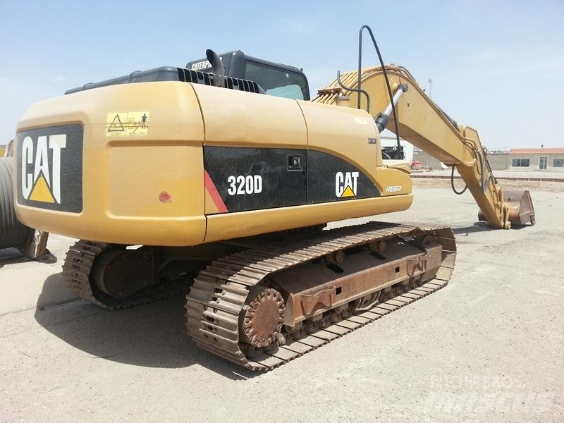 CAT 320DL Gravemaskiner på larvebånd
