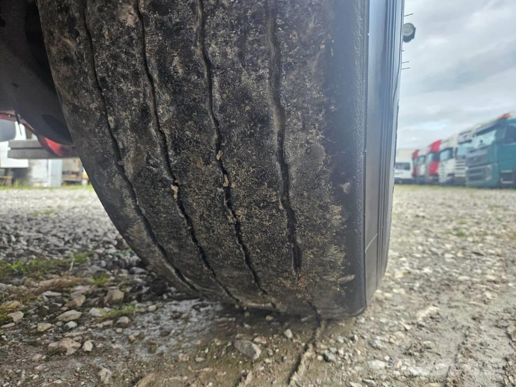 Stas 53m3 Semi-trailer med tip