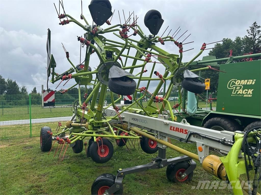 CLAAS Volto 1300 River og høvendere