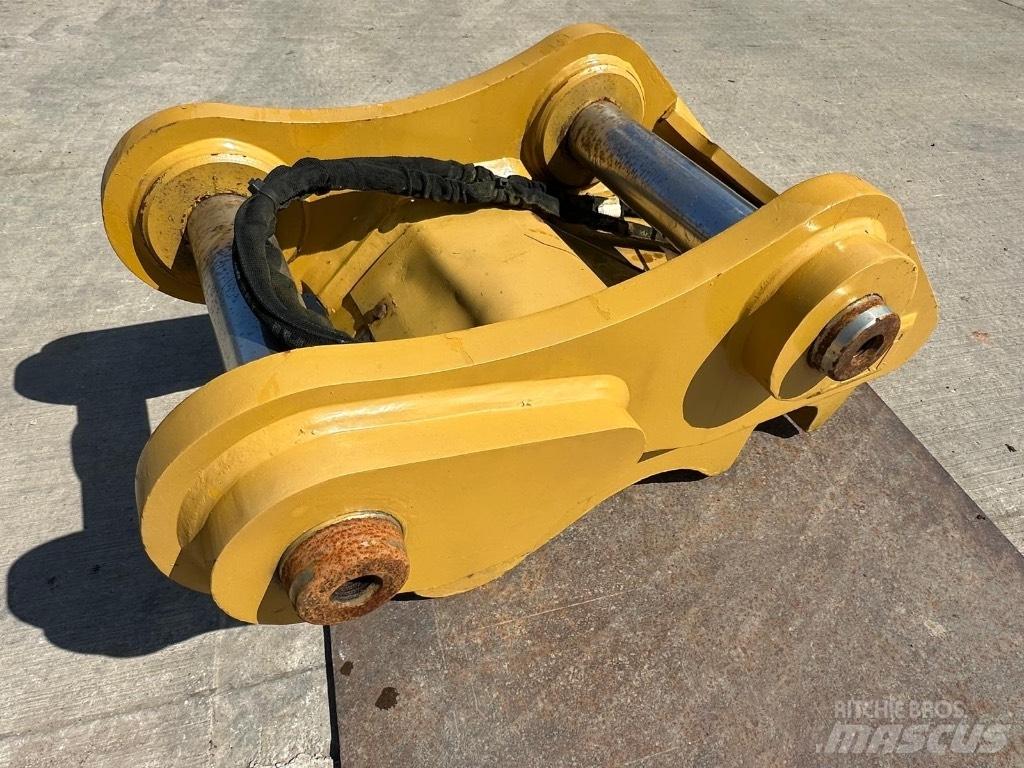 CAT 320 Hurtigkoblere
