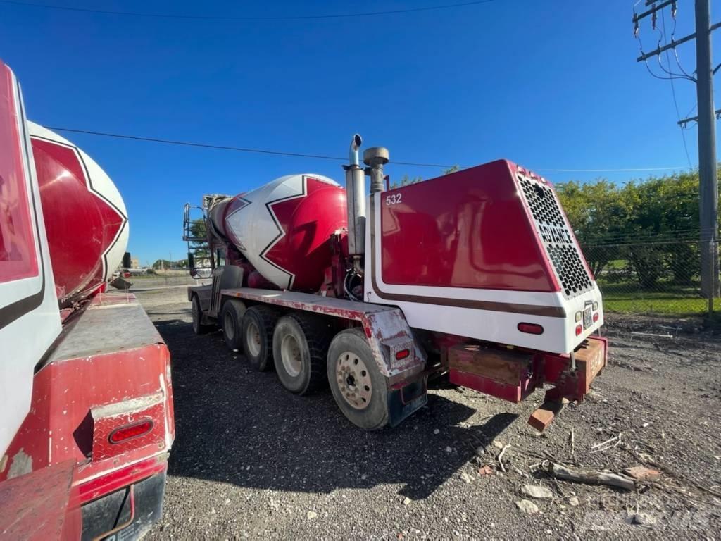 Advance Mixer Andre lastbiler