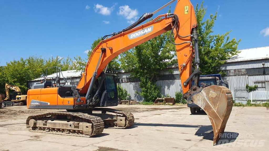Doosan DX 255 LC-5 Gravemaskiner på larvebånd