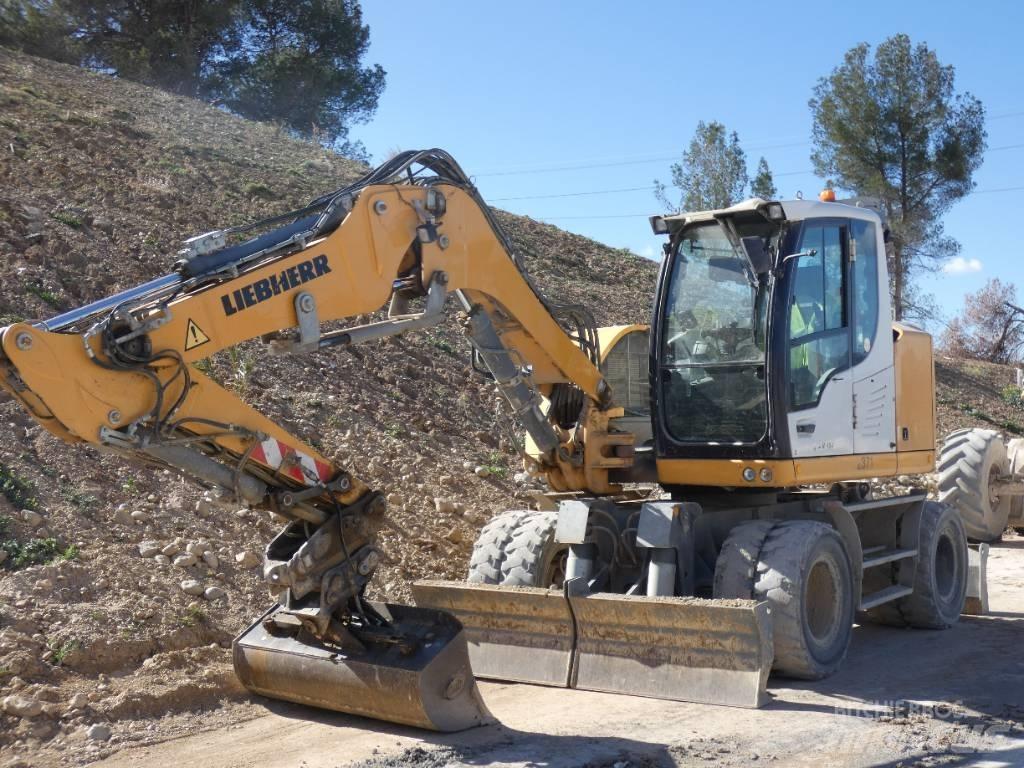 Liebherr A 912 Gravemaskiner på hjul