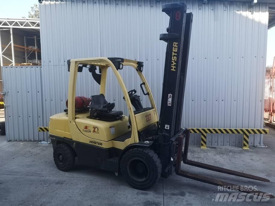 Hyster H 35 FT LPG gaffeltrucks