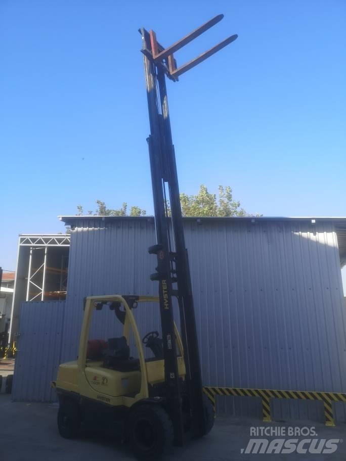 Hyster H 35 FT LPG gaffeltrucks