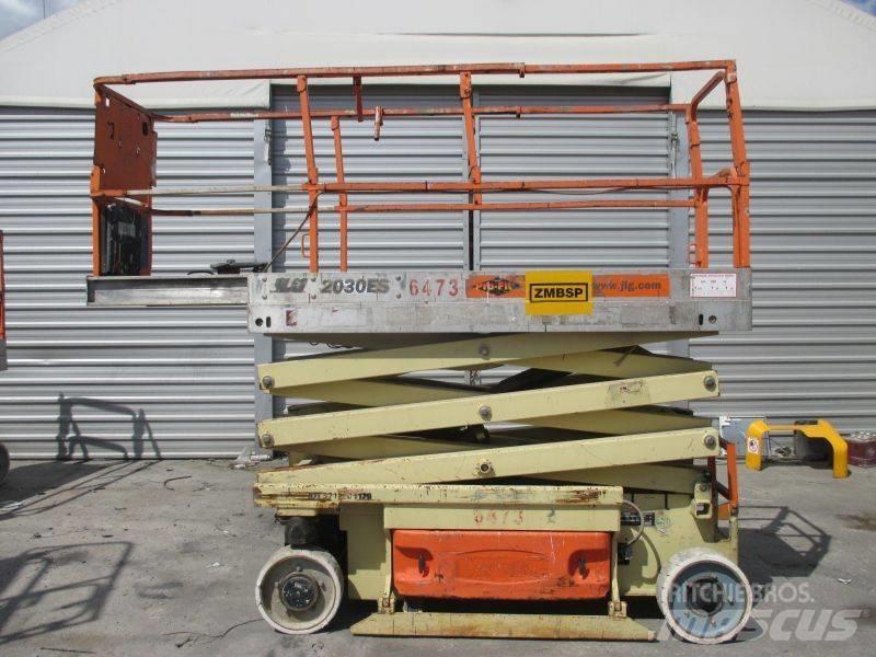 JLG 2030 ES Saxlifte