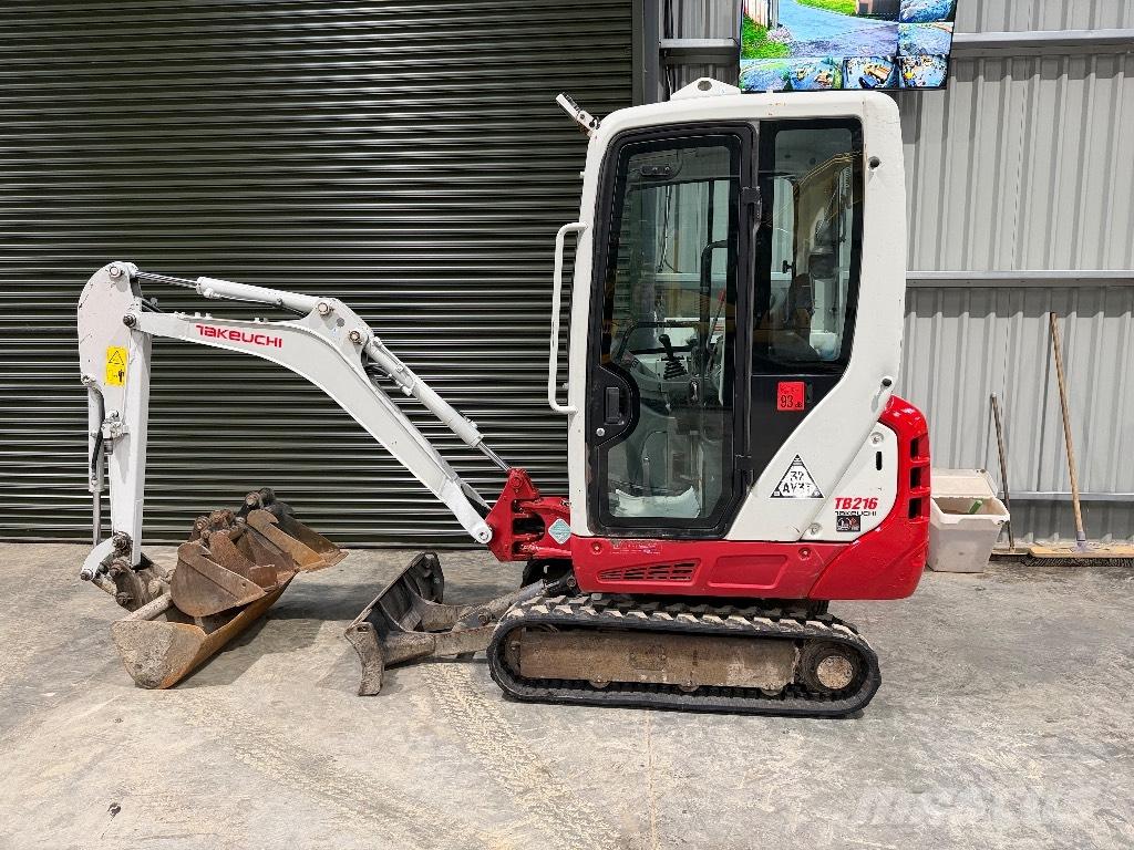 Takeuchi TB 216 Minigravemaskiner