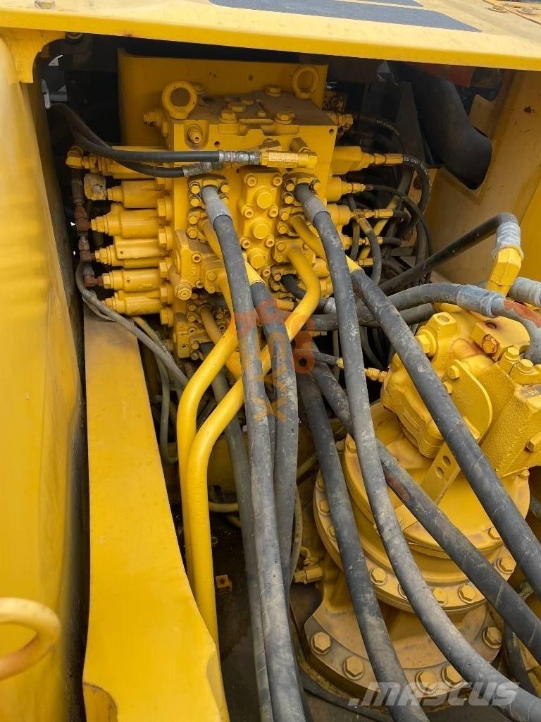 Komatsu PC 270 Gravemaskiner på larvebånd