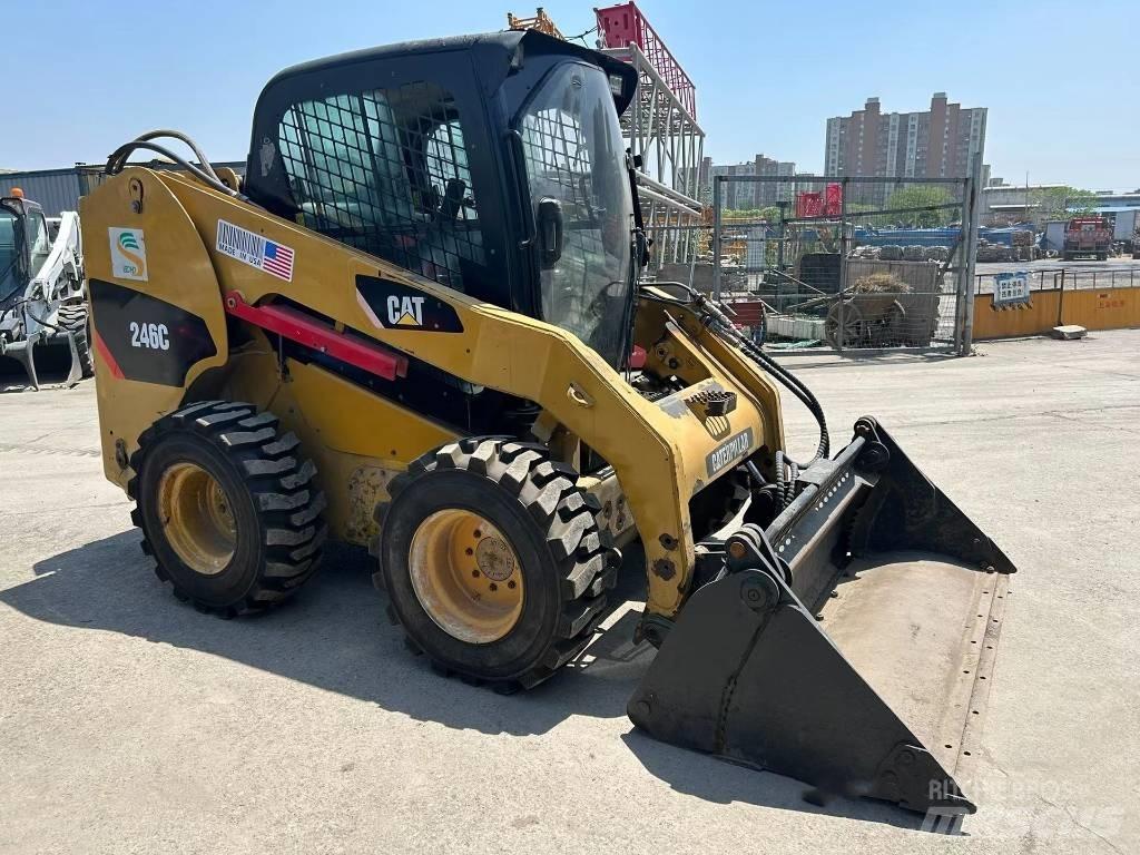 CAT 246 C Minilæsser - skridstyret