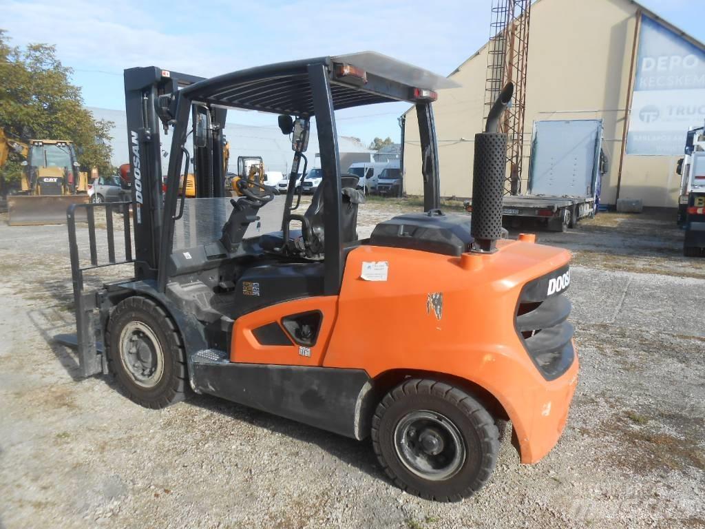 Doosan D50 SC-09 Diesel gaffeltrucks