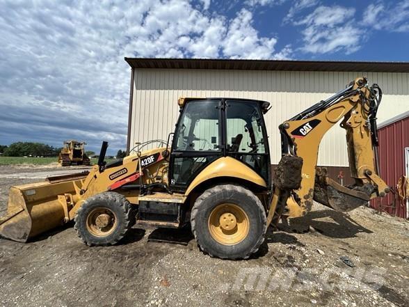 CAT 420F Rendegravere