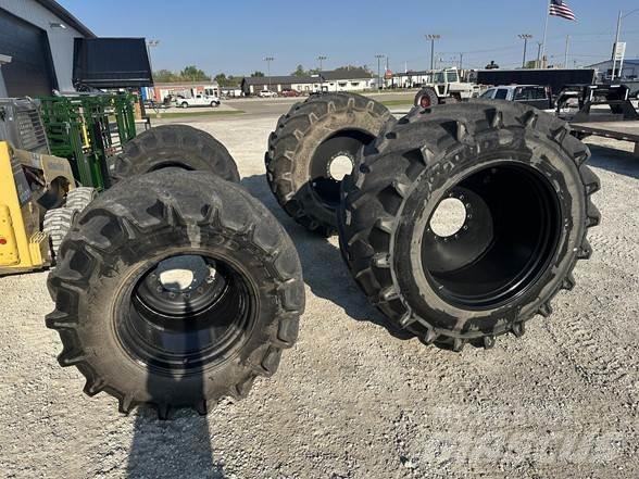 Goodyear DT930 Entreprenør - Andet