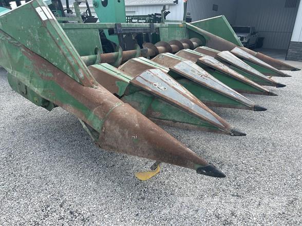 John Deere 643 Hoveder til mejetærskere