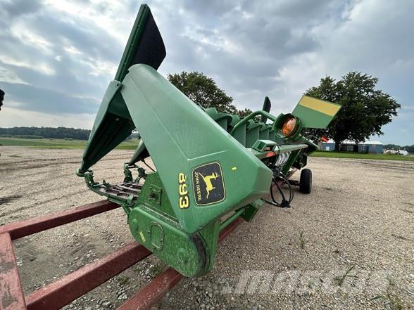 John Deere 893 Hoveder til mejetærskere