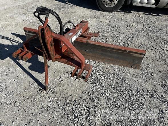 Rhino R800 Andet tilbehør til traktorer