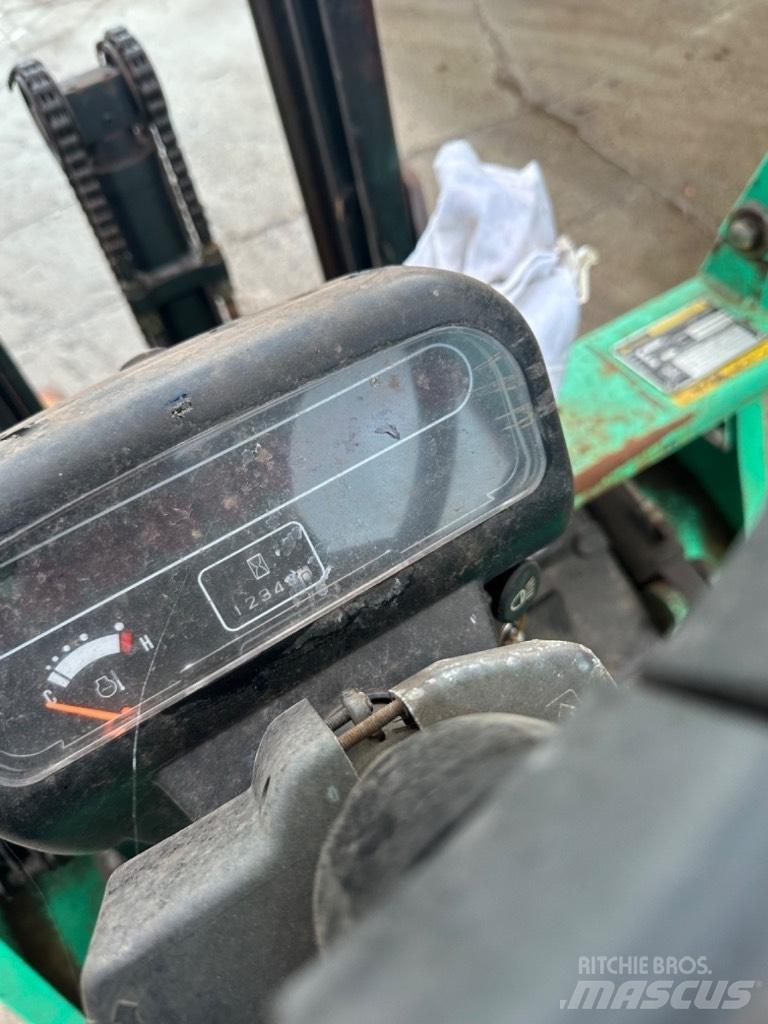 Mitsubishi FG 15 LPG gaffeltrucks