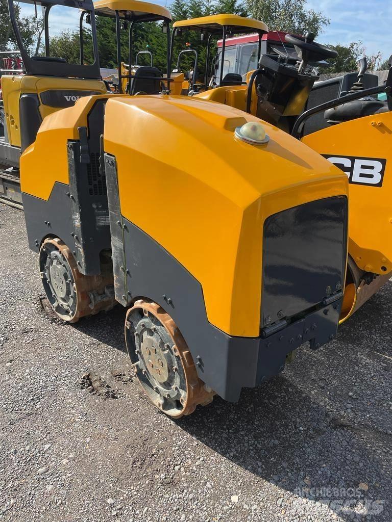 Ammann ARR 1575 Jordvibrationstromler