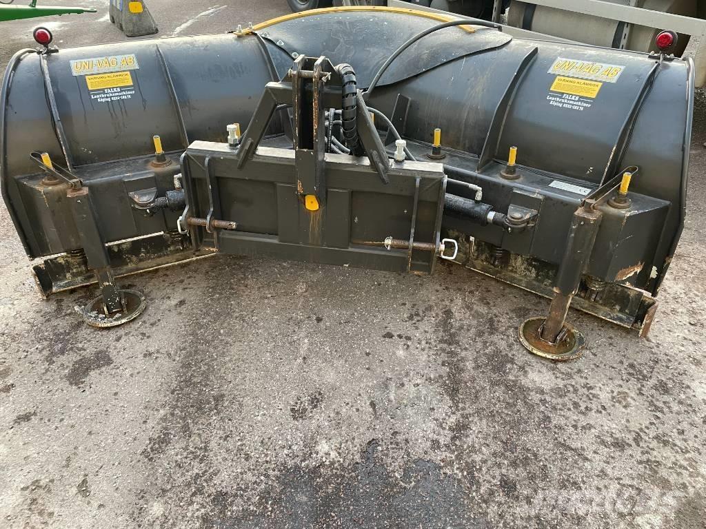 Uni-väg UV 320 Sneskovle og -plove