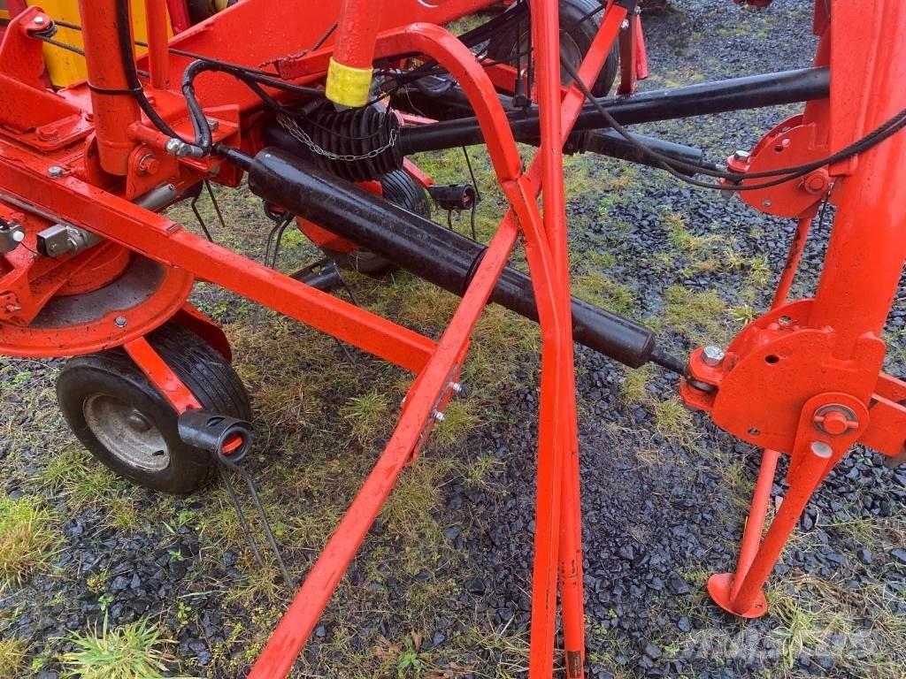 Kuhn GF8702 River og høvendere