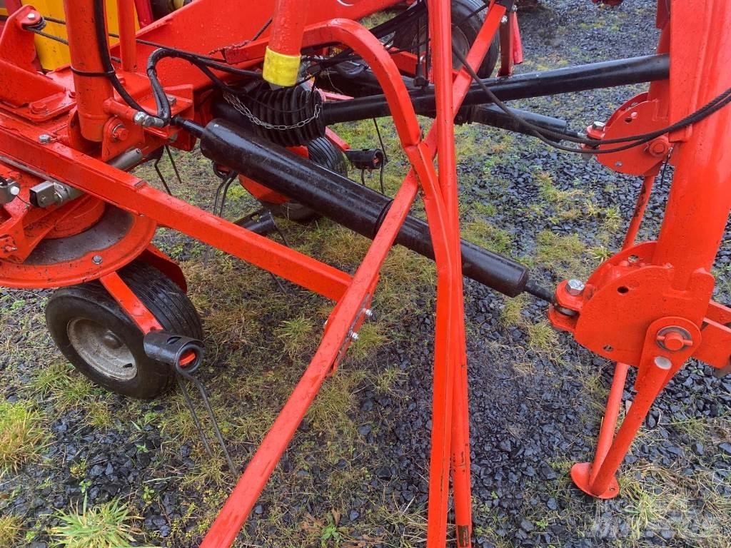 Kuhn GF8702 River og høvendere