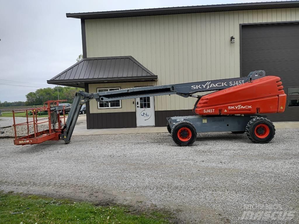 SkyJack SJ 45 T Teleskoplifte
