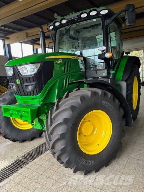 John Deere 6120 R Traktorer
