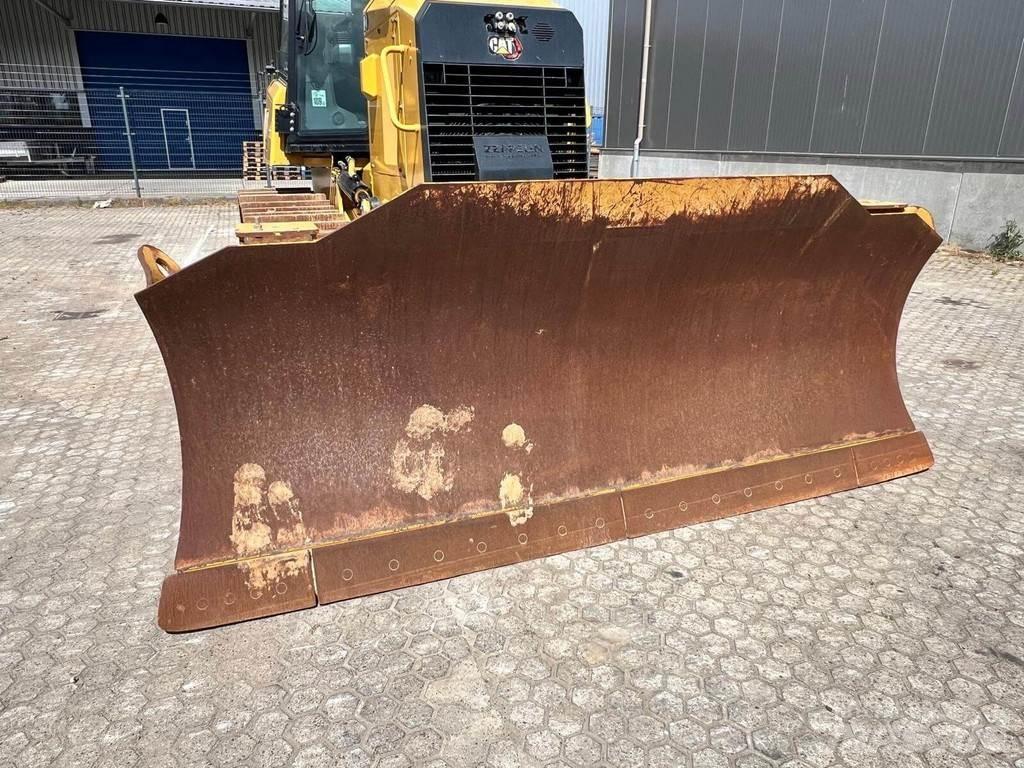 CAT D4-15VP Bulldozer på larvebånd