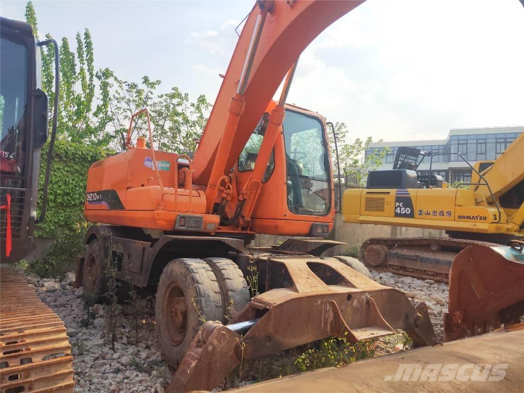 Doosan DH210W-7 Gravemaskiner på hjul
