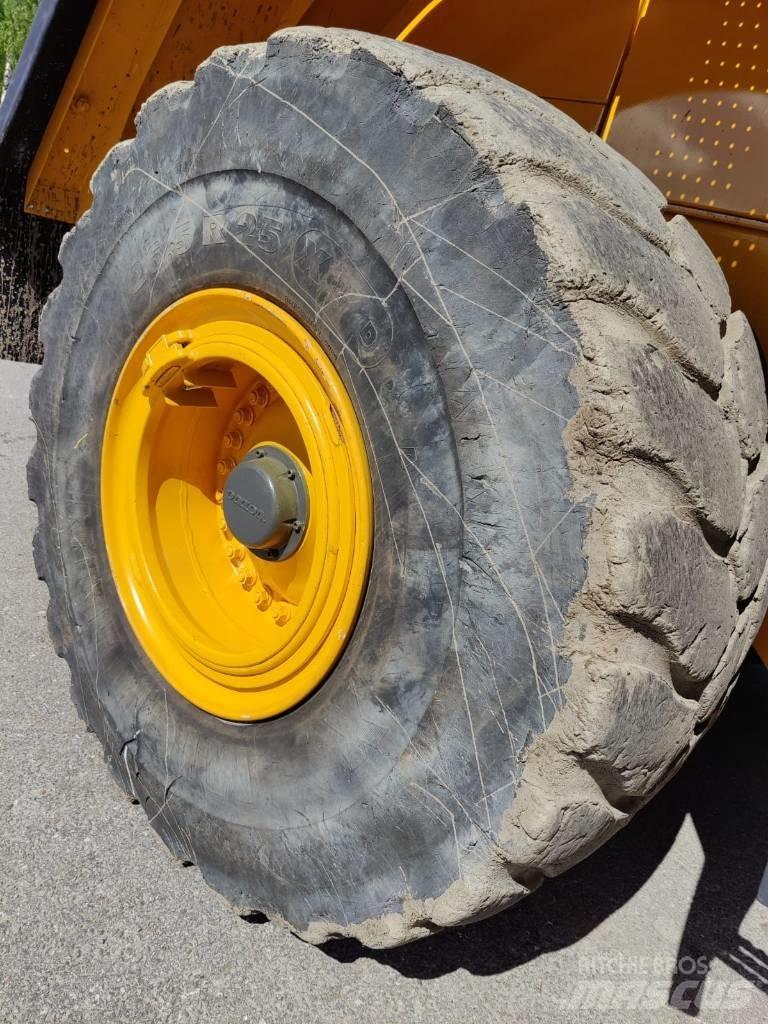Volvo L 180 E Læssemaskiner på hjul