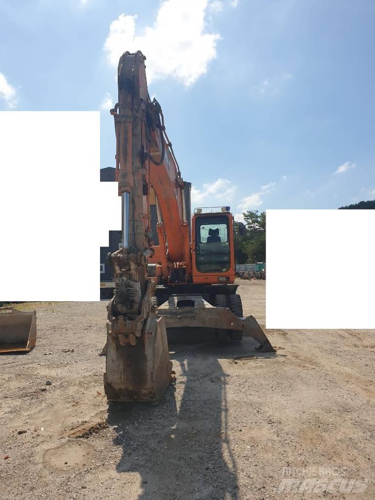 Doosan DX210WA Gravemaskiner på hjul