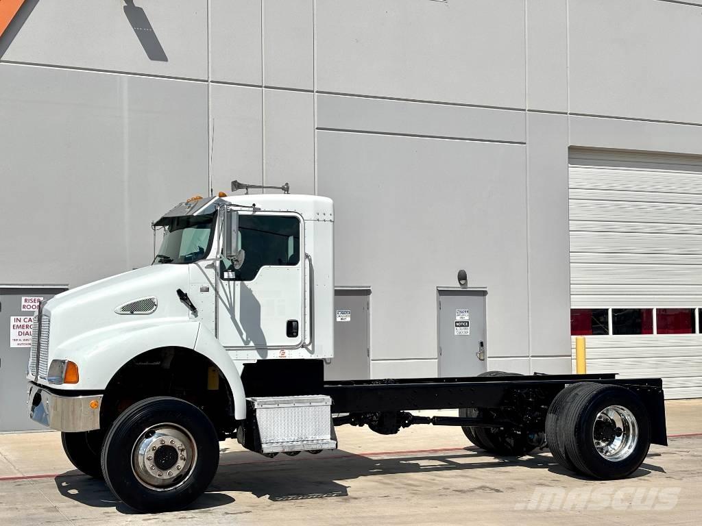 Kenworth T 300 Trækkere