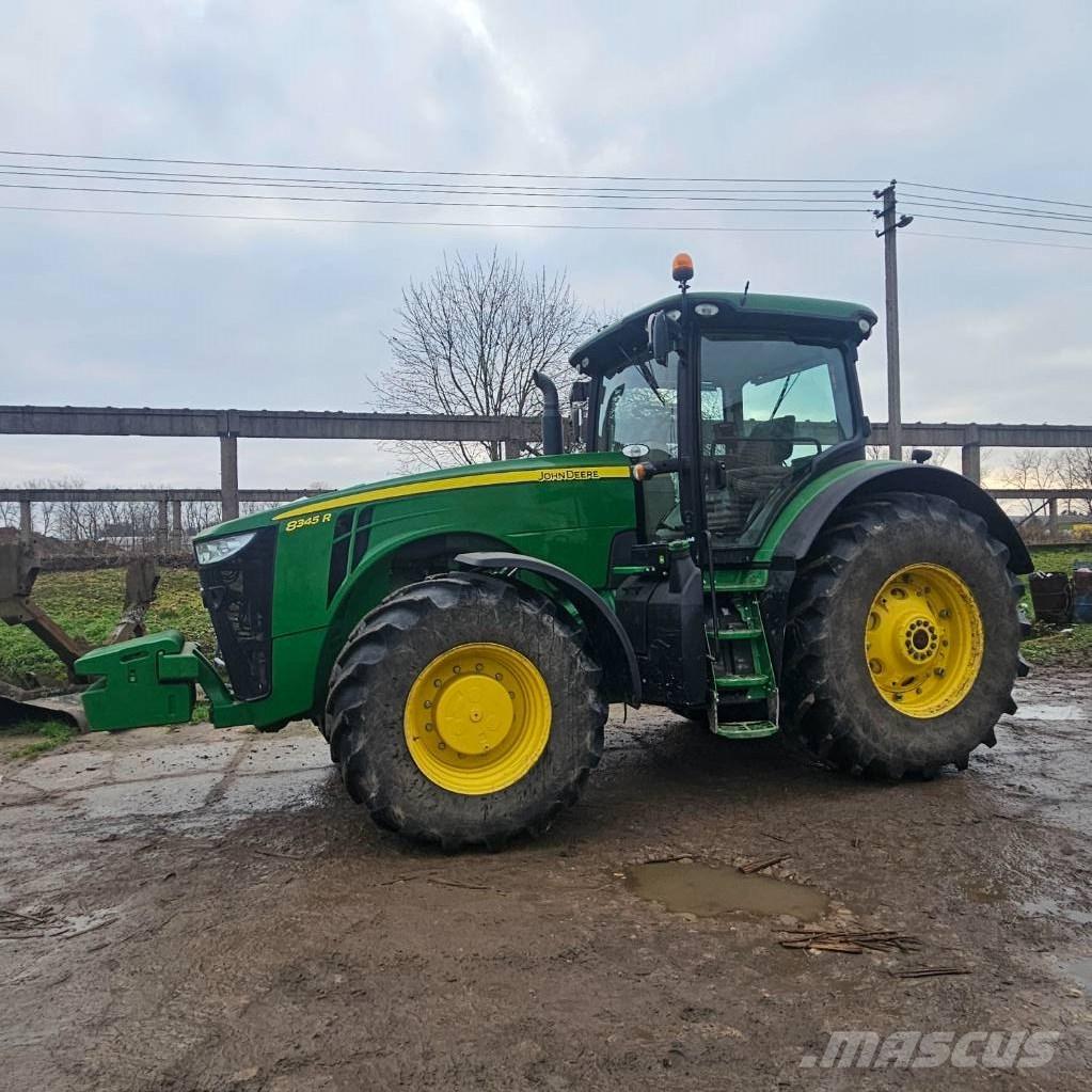 John Deere 8345 R Traktorer