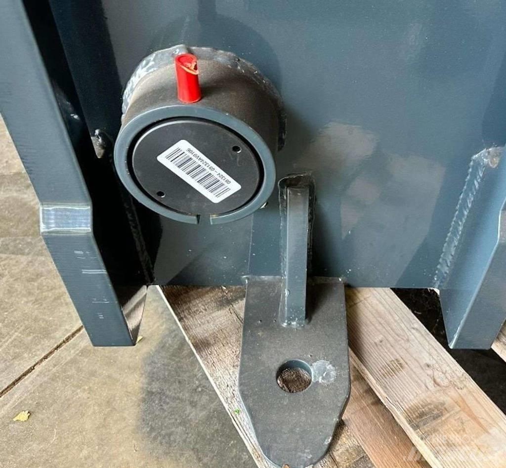 Merlo crane hook Master