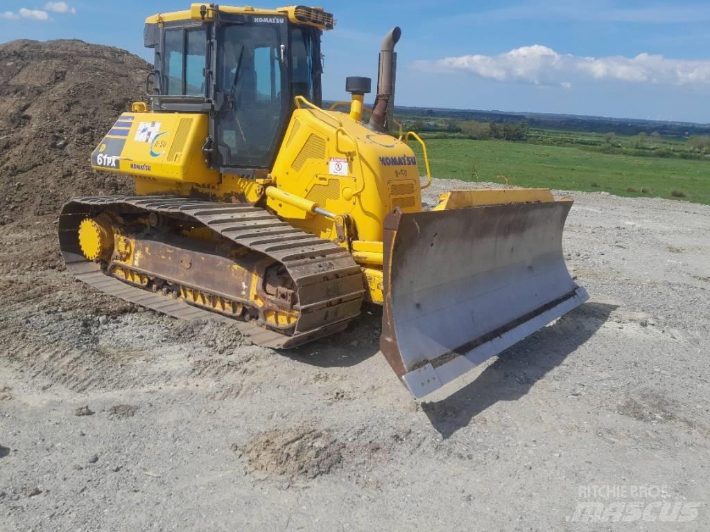 Komatsu D61 PX-24 Bulldozer på larvebånd