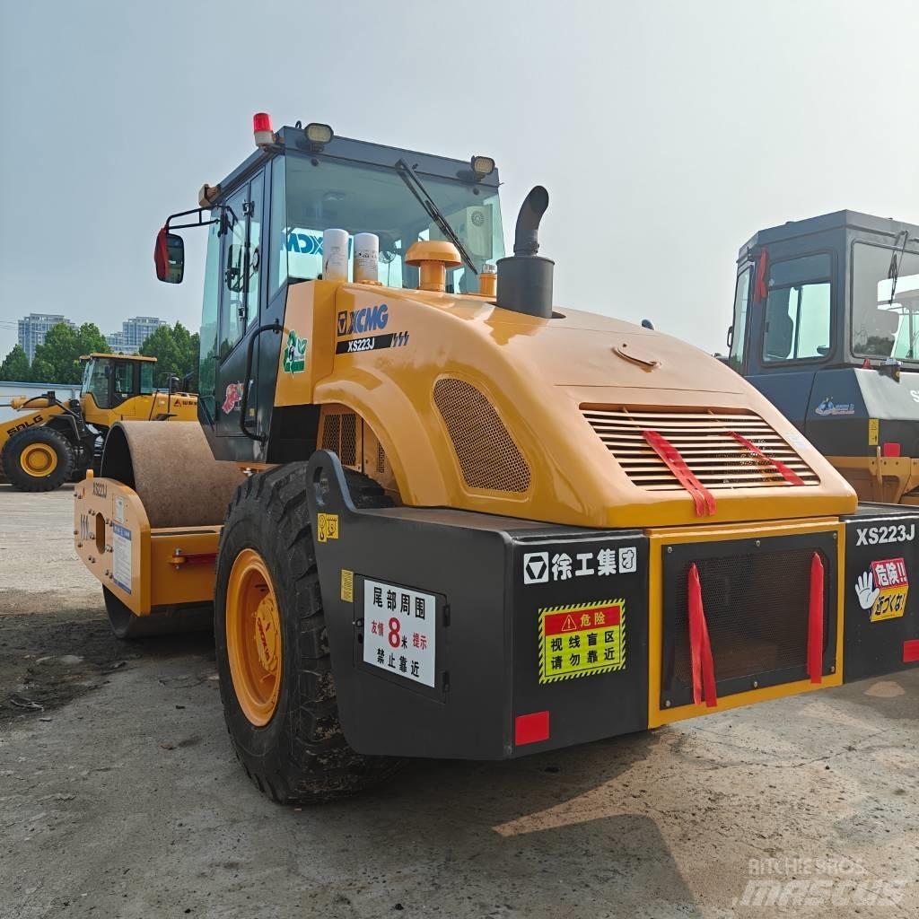 XCMG XS 223 J Enkelt tromle